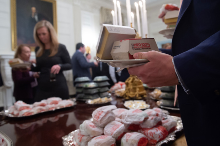 Amikor a Fehér Házban több száz hamburgert szolgáltak fel